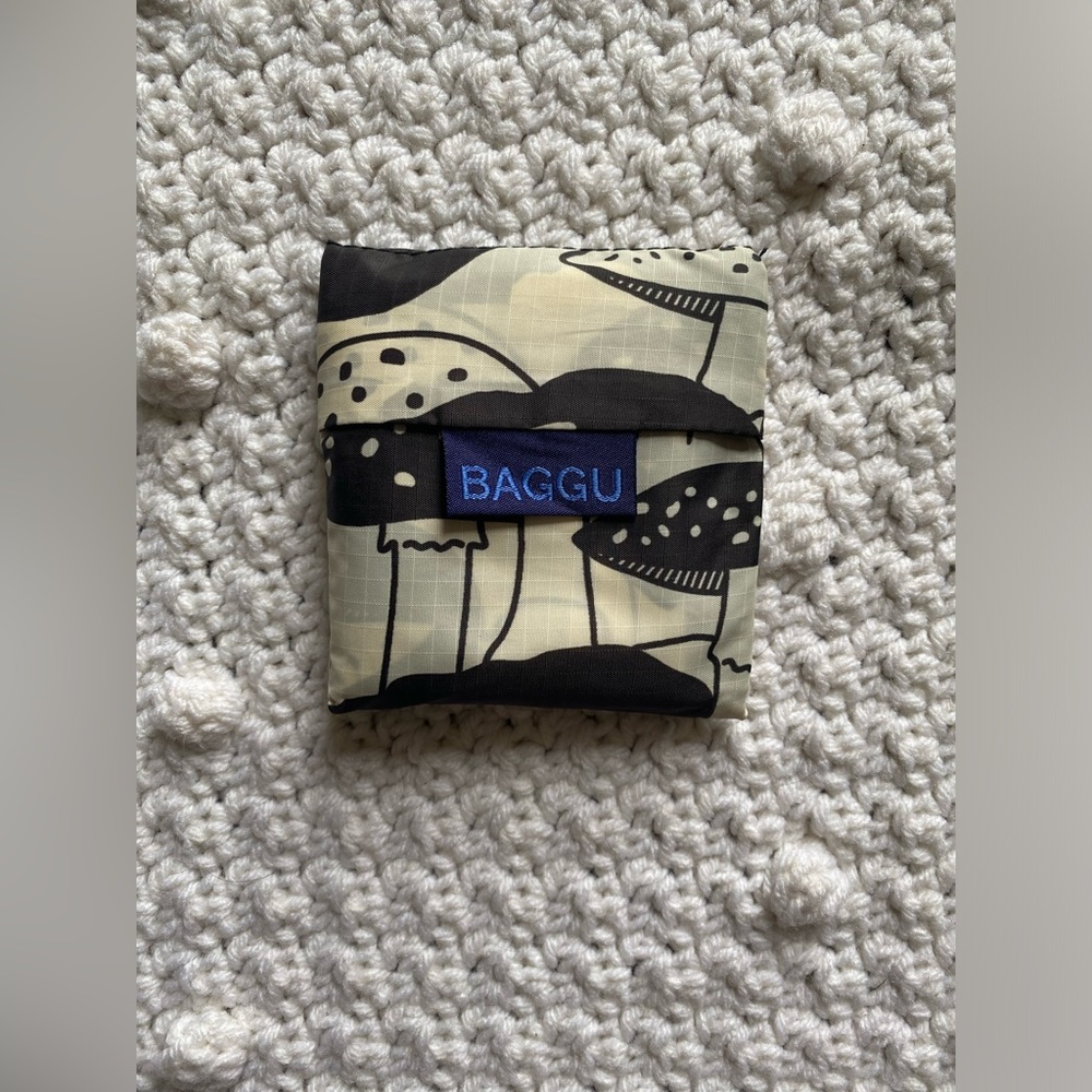 baggu baby mushroom